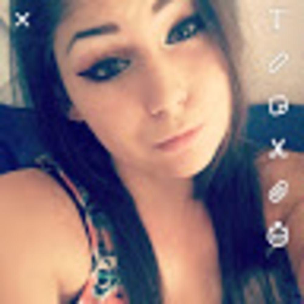 Meet your Posher, Skyla